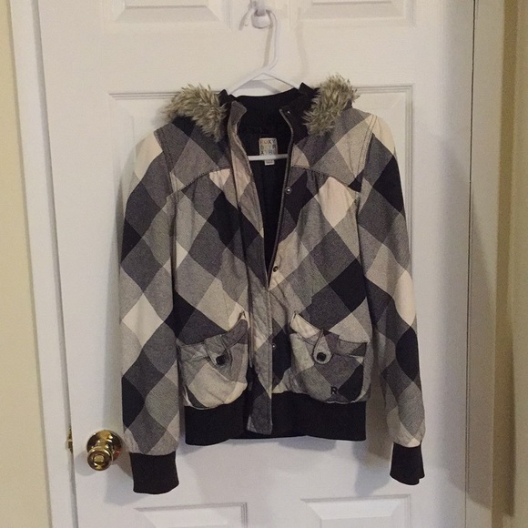 Jacket - Picture 1 of 2